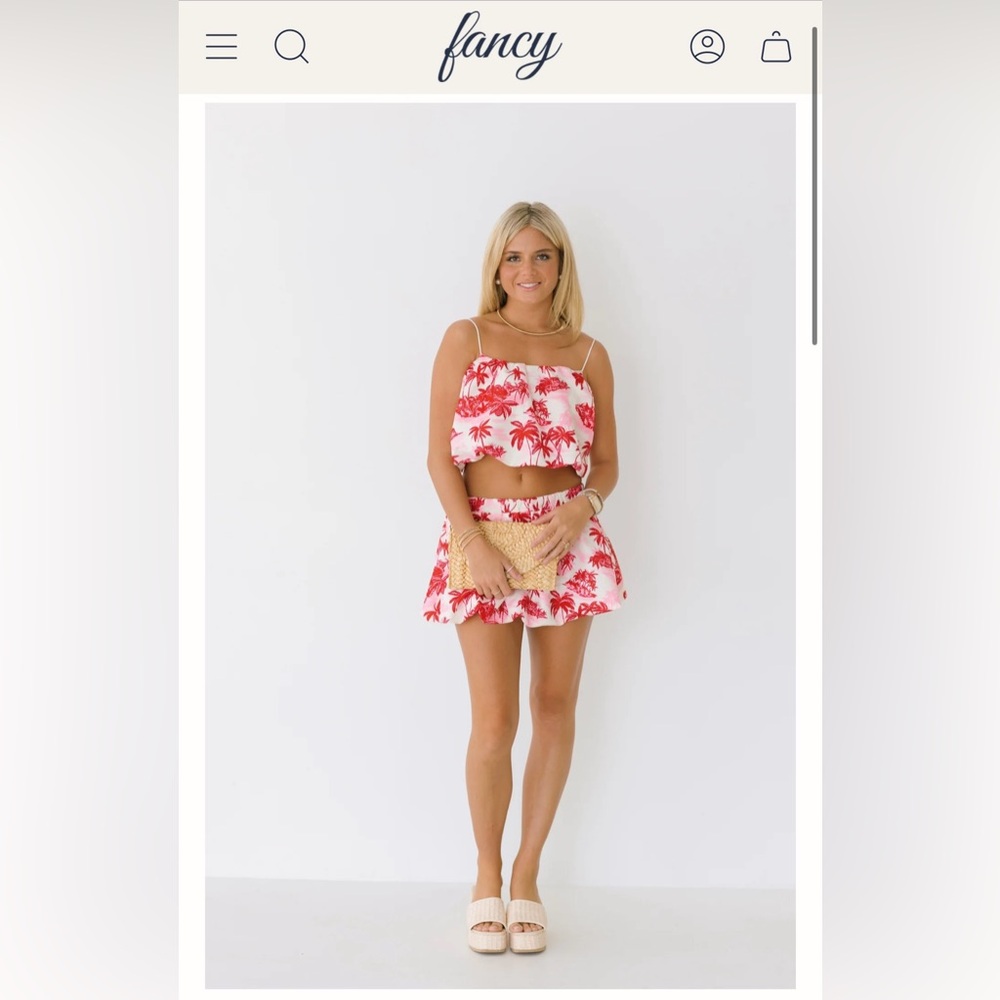 Brand new never worn! Fancy D Boutique!!! Tropical Print Women's Two-Piece Set - Picture 2 of 4